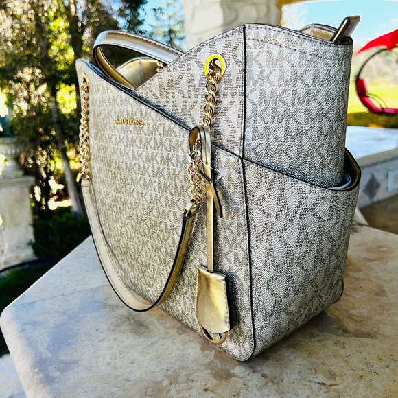 Michael Kors xlarge chain gold signature tote&wallet pale gold NWT - Picture 9 of 15